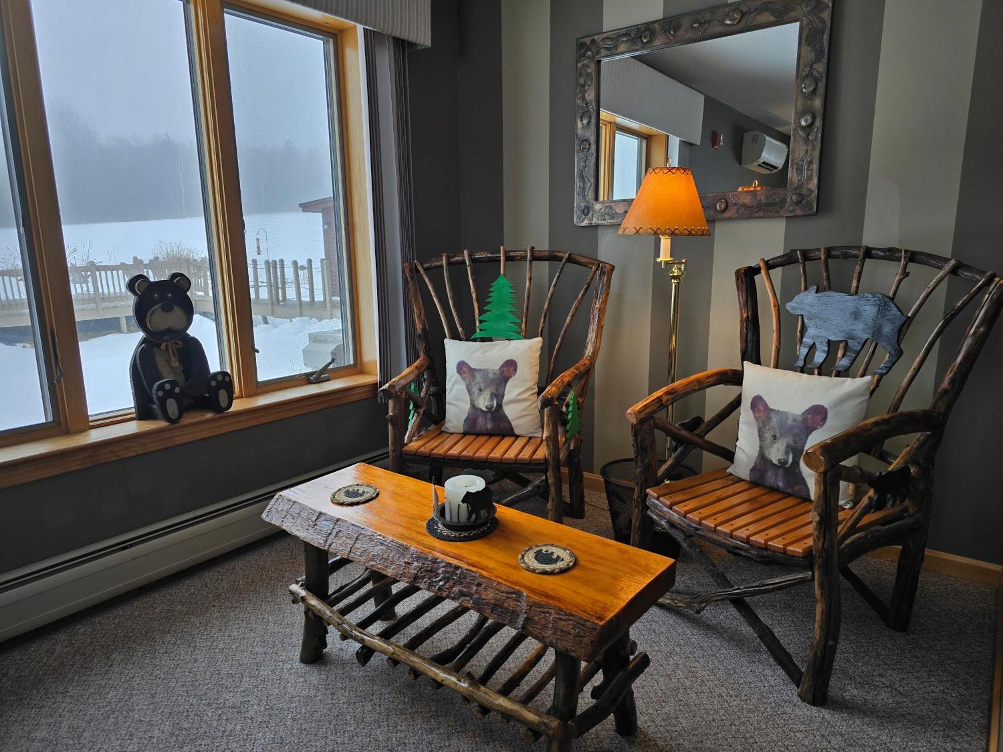 First Settlers Lodge Weston Экстерьер фото